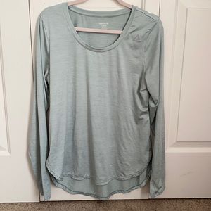 reebok long sleeve athletic top